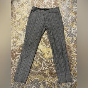 Banana Republic Sloan Slim Pant in Neutral Plaid Size 2